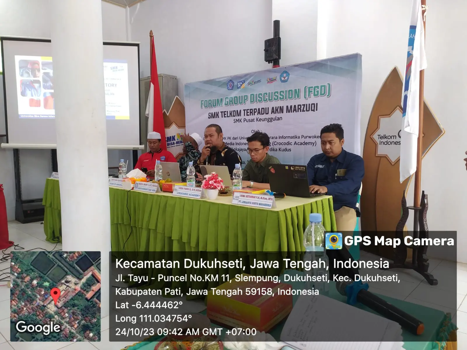 FGD Bersama Komite Sekolah dan Mitra Industri SMK AKN FGD Bersama Komite Sekolah dan Mitra Industri SMK AKN