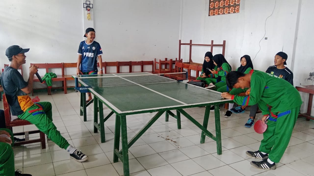 festival class meeting